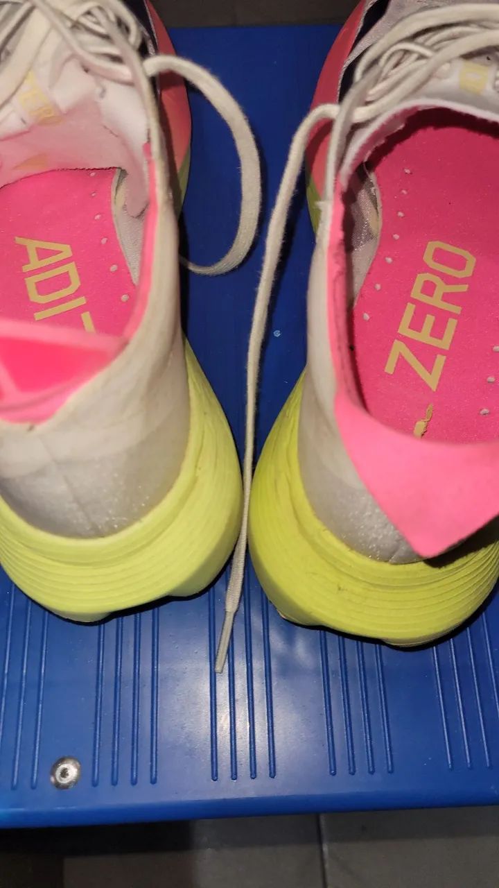 Tênis Adzero n°38  - Foto 4