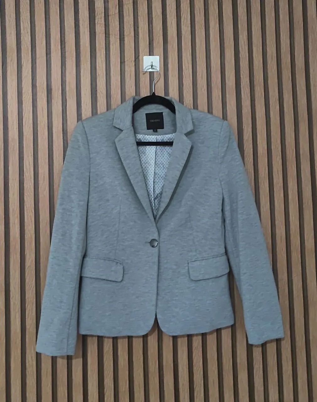 Blazer Cinza Clássico Feminino - Foto 3