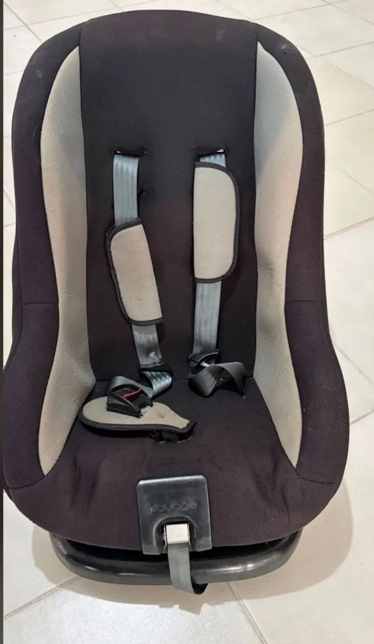 Cadeirinha de criança para carro