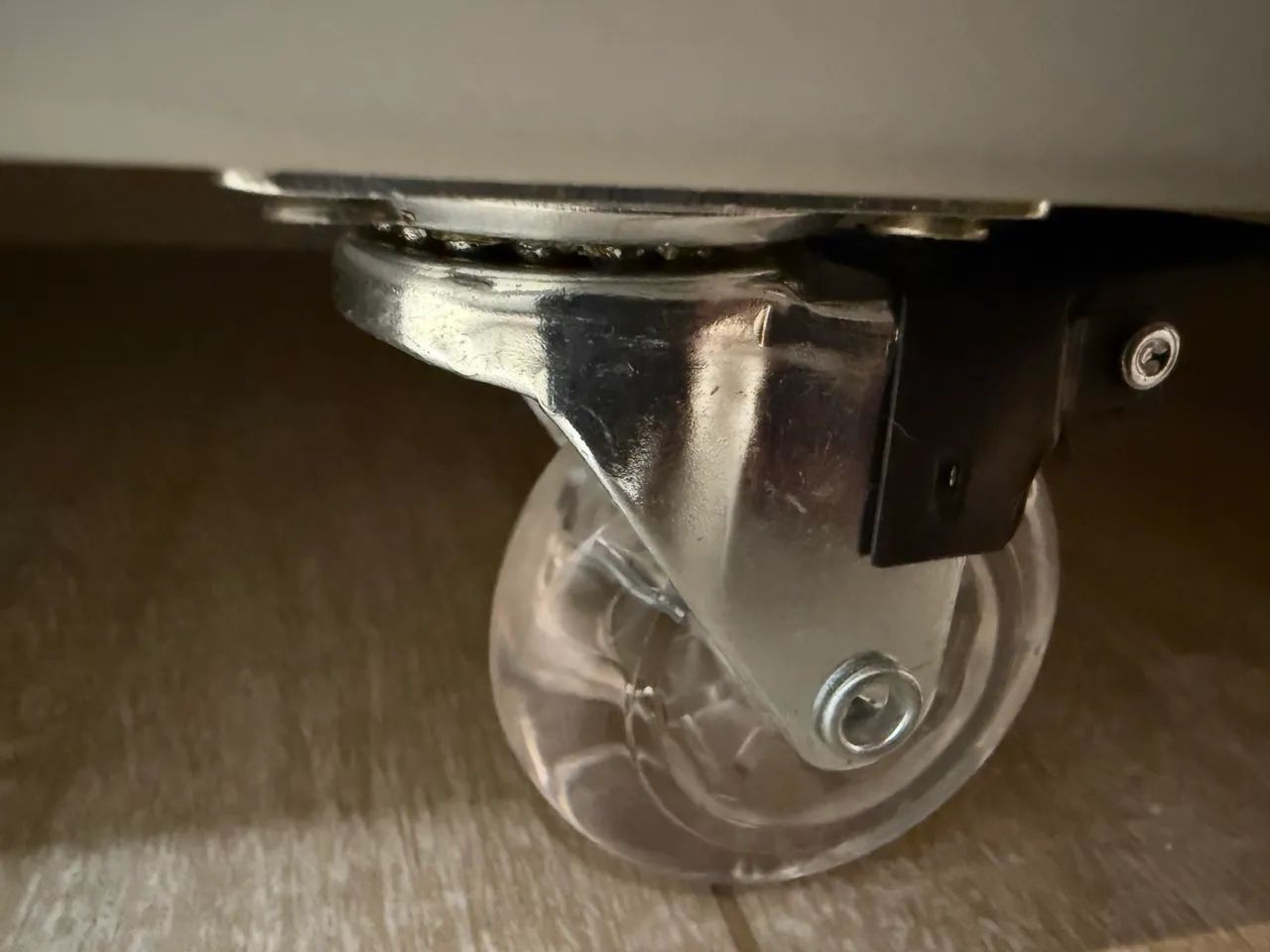 Rack64985891063170122