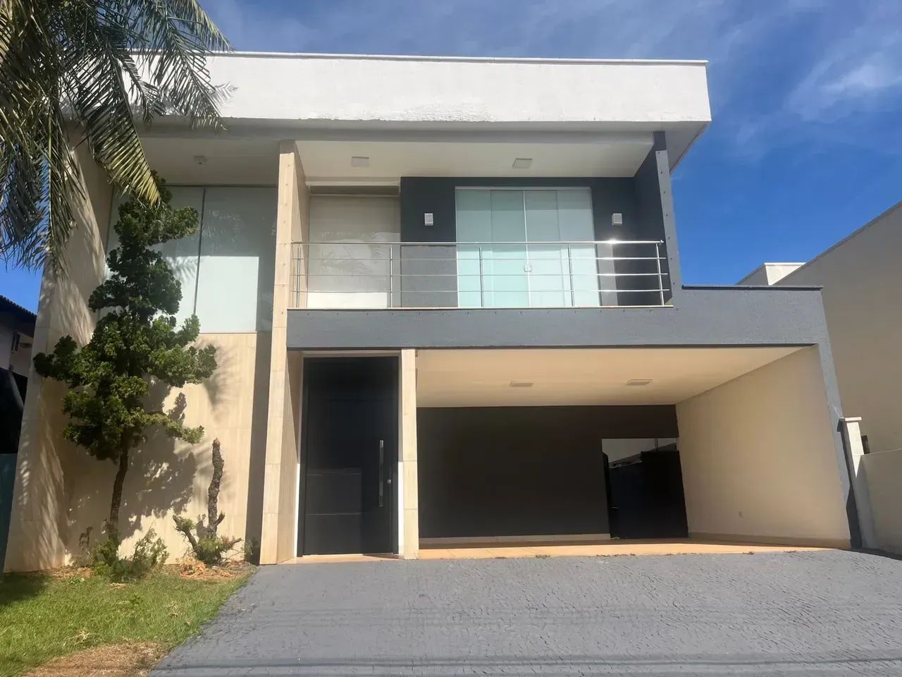 Casa Sobrado c/ móveis planejados tem 250m² com 4 SUITES - Foto 2