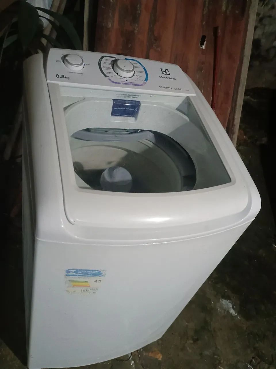 Vendo máquina de lavar Eletrolux 8.5 kilos - Foto 2