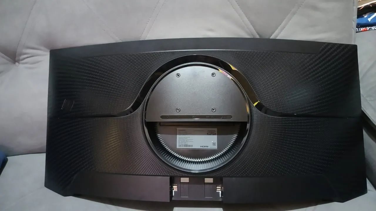 Monitor Gamer Samsung Curvo Odyssey 165HZ - 34 polegadas - Foto 2