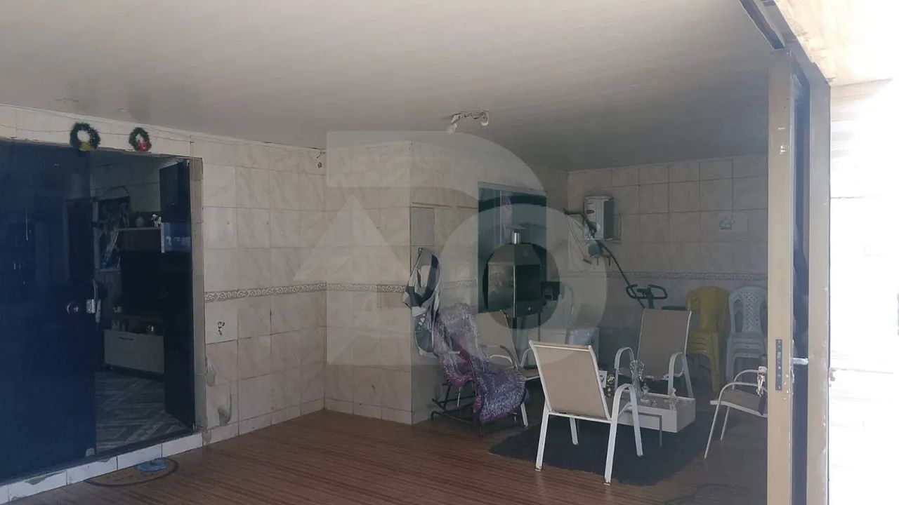 Casa Para Vender com 4 Quartos, sendo 1 Suíte no Bairro Bugio em Aracaju - Foto 3