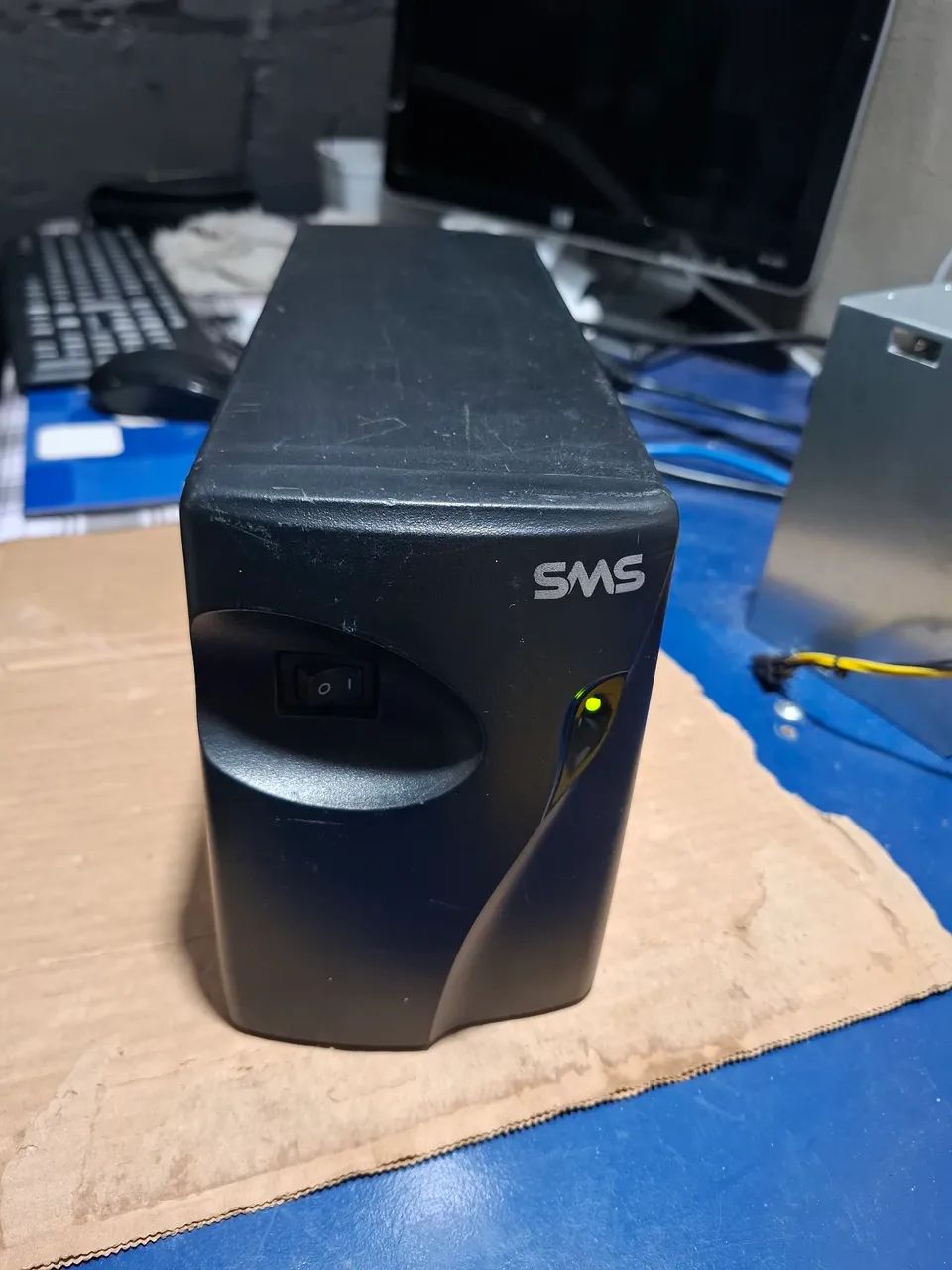 Estabilizador sms Progressive III 1000VA