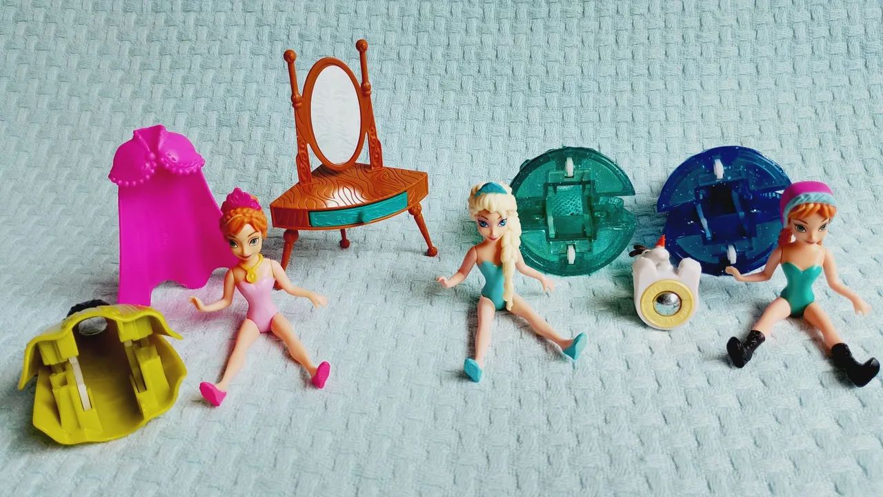 Bonecas Frozen Anna e Elza Disney Magic Clip - Foto 3