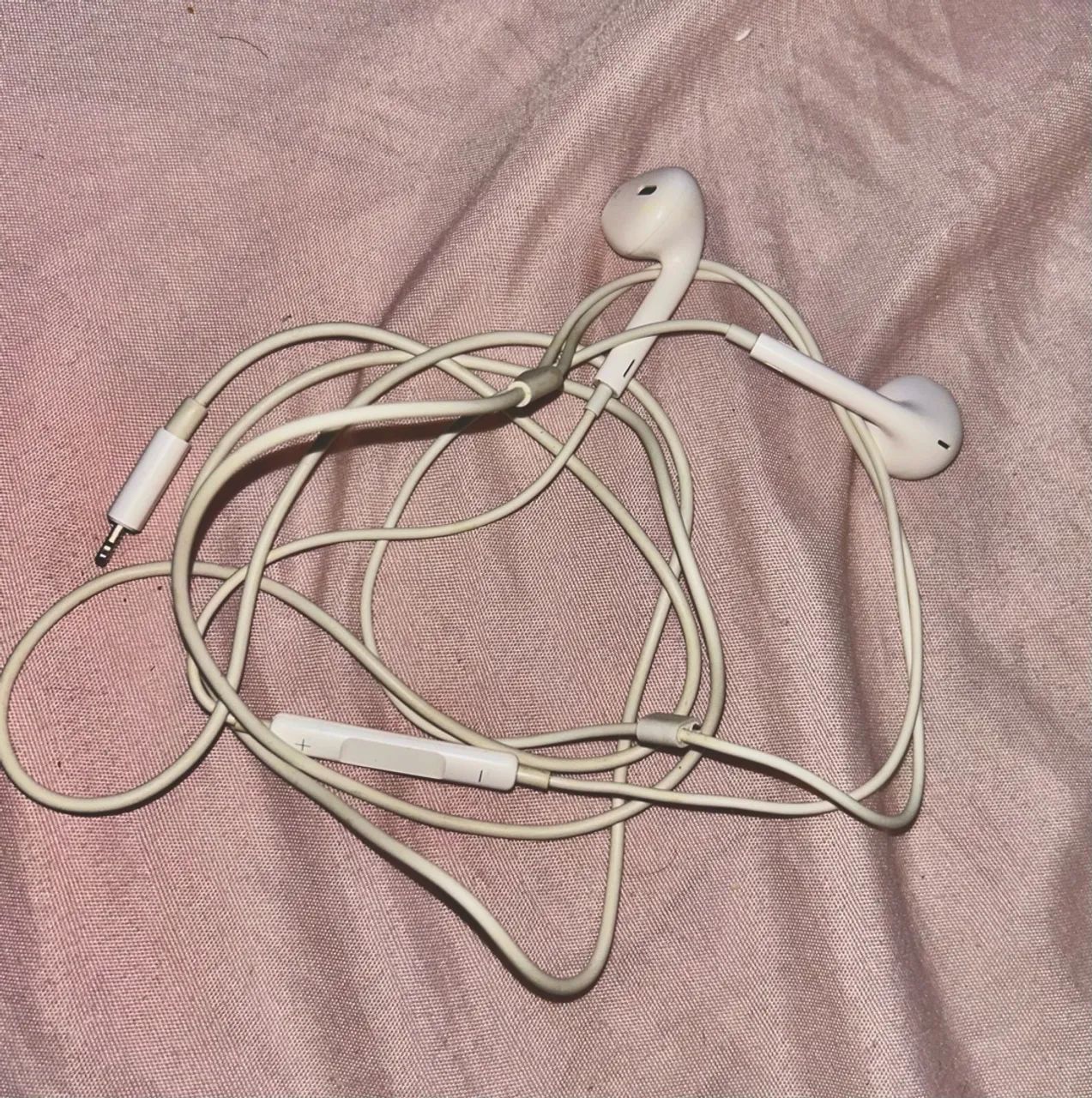 Fone de fio para iPhone conector lightning 