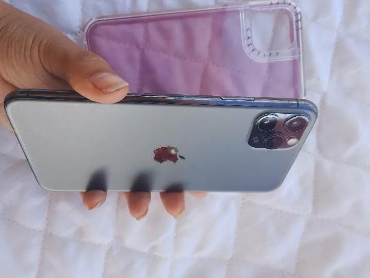 iPhone 11 pro Max  - Foto 4