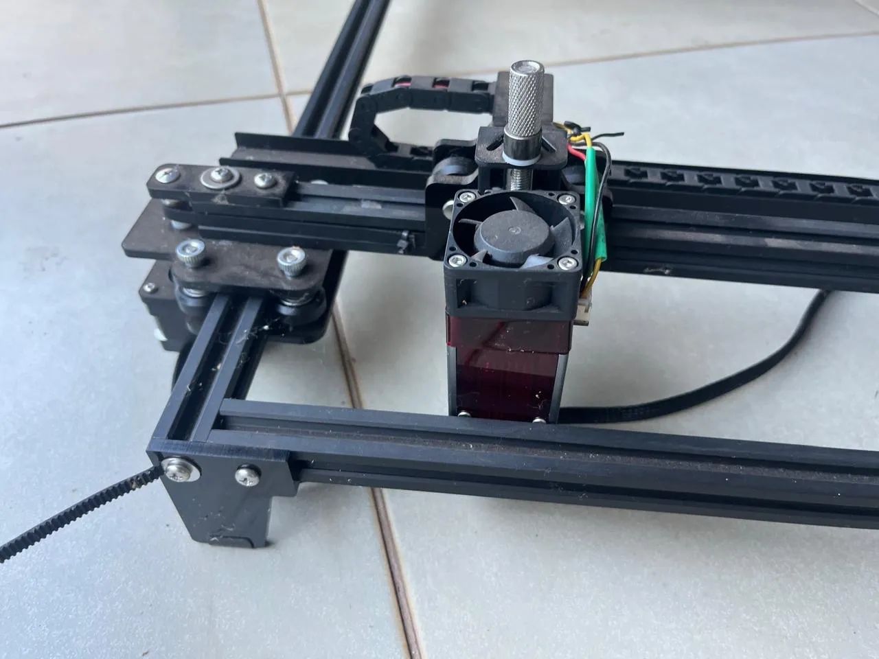 Máquina gravadora, compressor e computador - Foto 2