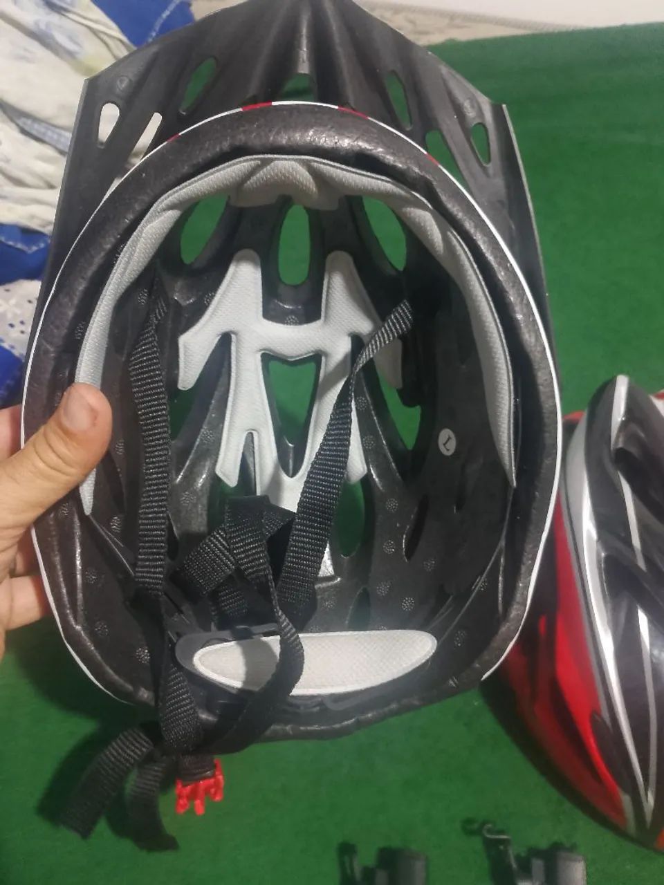 Capacete ciclismo e lanterna  - Foto 2