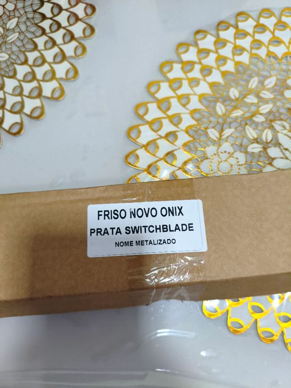 Friso para carro Onix 