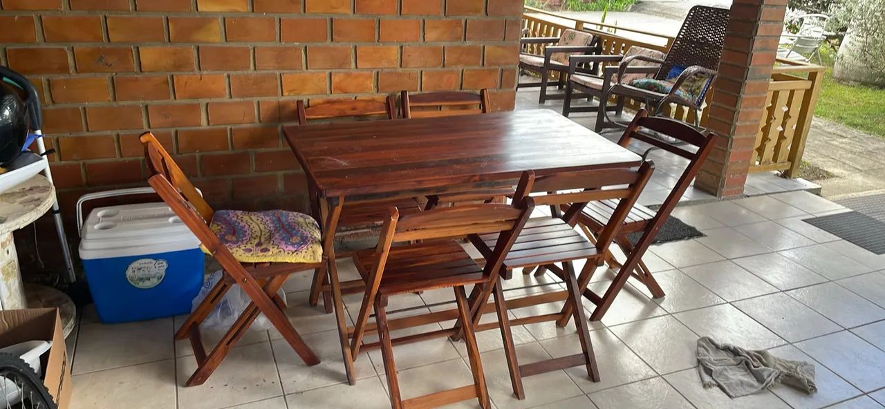 Mesa com seis cadeiras  - Foto 3