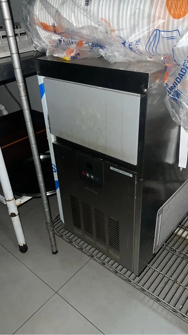 Máquina de gelo IMPOMAC 38kg dia - Foto 3