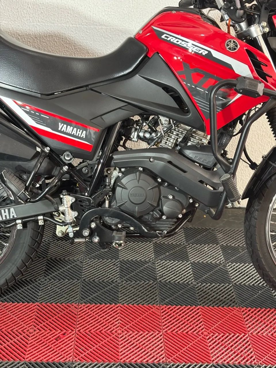 YAMAHA CROSSER S ABS  - Foto 4