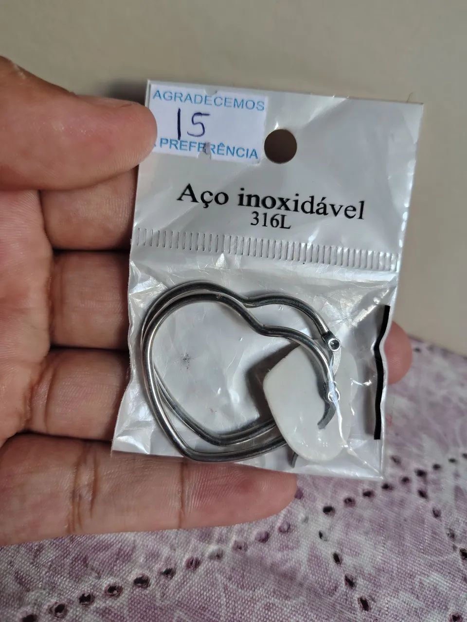 Brincos argolinha de aço inoxidável  - Foto 4