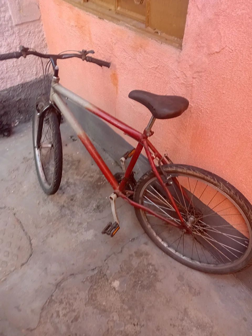 Vende-se bicicleta 