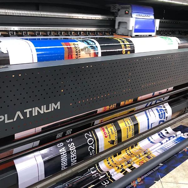 Impressão Digital Lonas e Adesivos - Foto 2