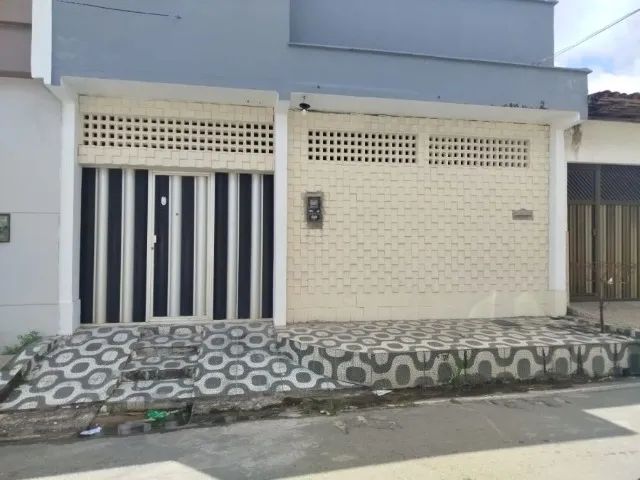 CASA À VENDA - VIVENDAS TURU