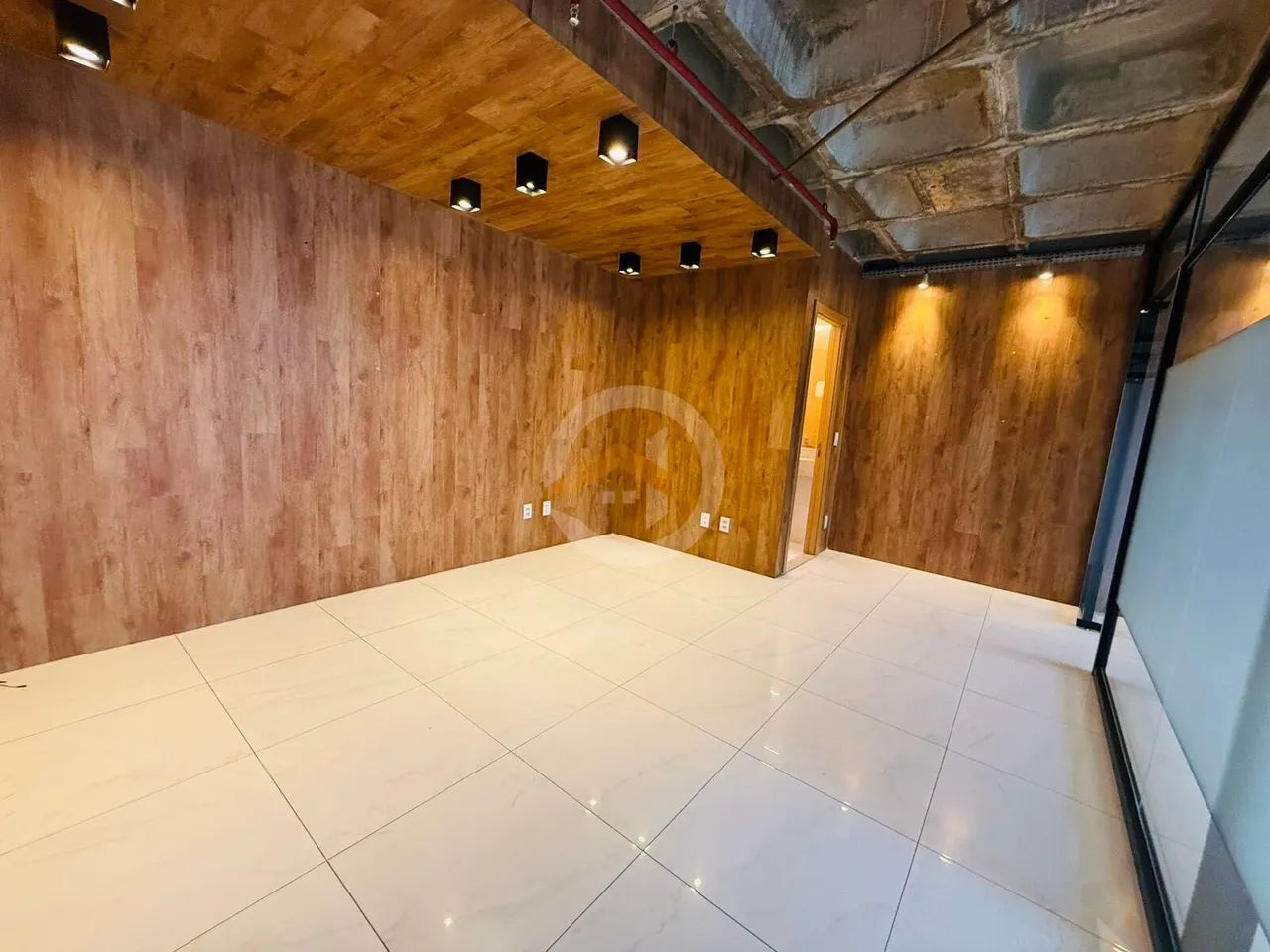 Sala Comercial a Venda, 89M², Setor Bueno, Goiânia-GO - Foto 5