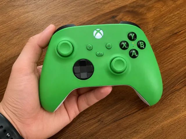 Controle Sem Fio Xbox Original Velocity Green + Pilhas Inclusas | Series X/S, One e PC
