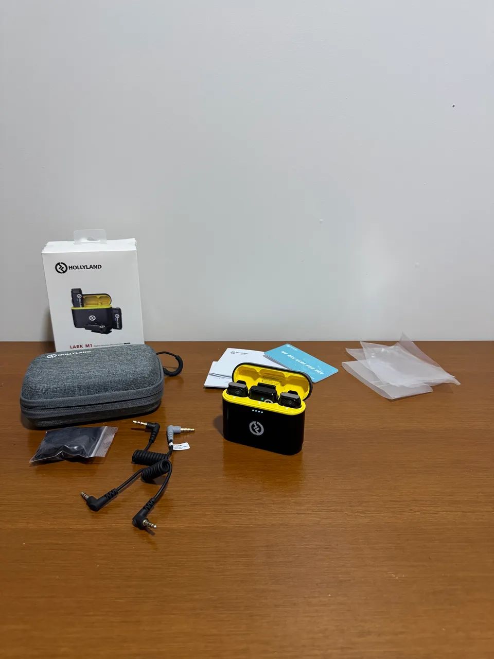 Hollyland Lark M1 2 microfones