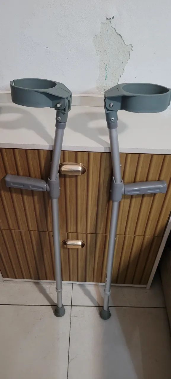 Muletas. - Foto 3