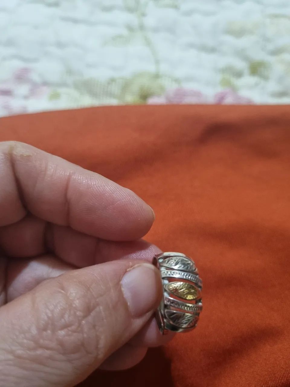 Anel prata filetes em ouro - Foto 2