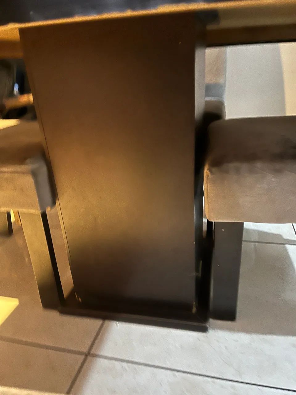 Mesa com 4 cadeiras  - Foto 4