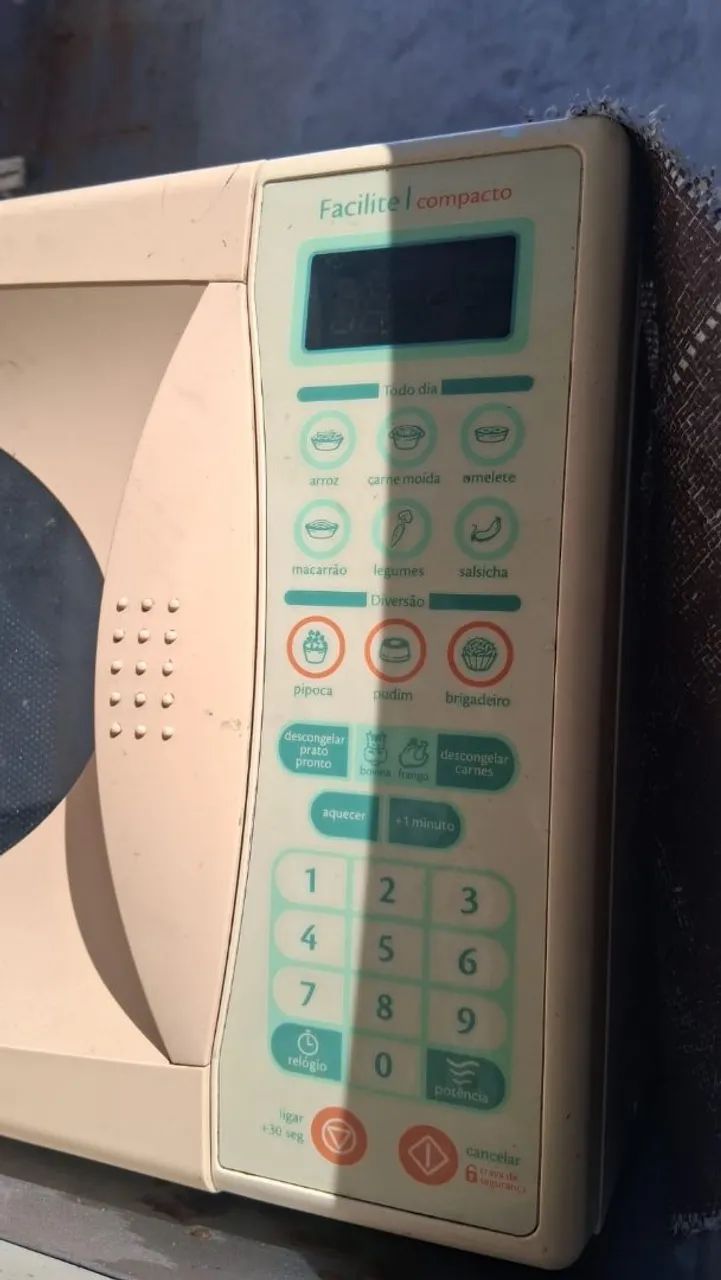 Vendo Microondas funcionando perfeitamente  - Foto 2