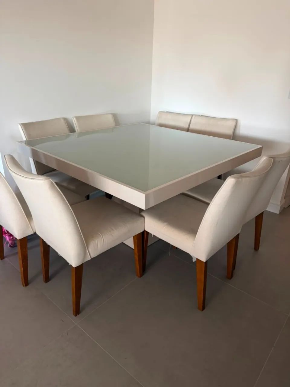 Mesa de Jantar 1,4x1,4 + 8 cadeiras - Foto 2