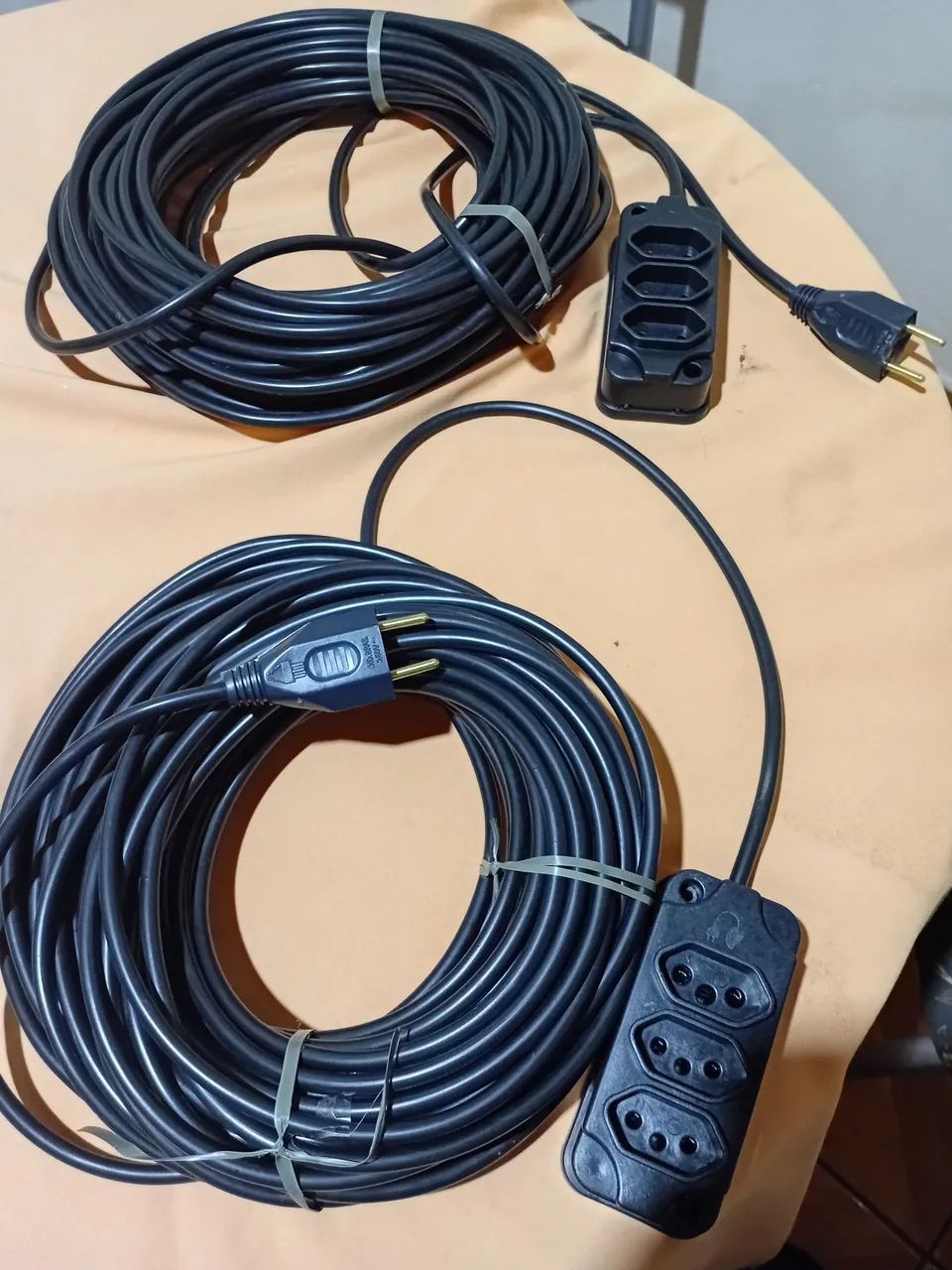 30-Meter Extension Cord Rated at 10A/20A for Only 130 Reais