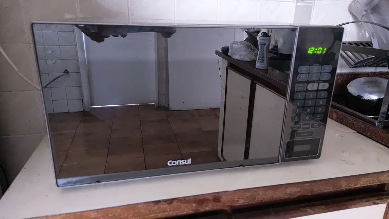  Micro-ondas Consul 30 Litros Espelhado 127V - Funcionando Perfeitamente - Foto 2