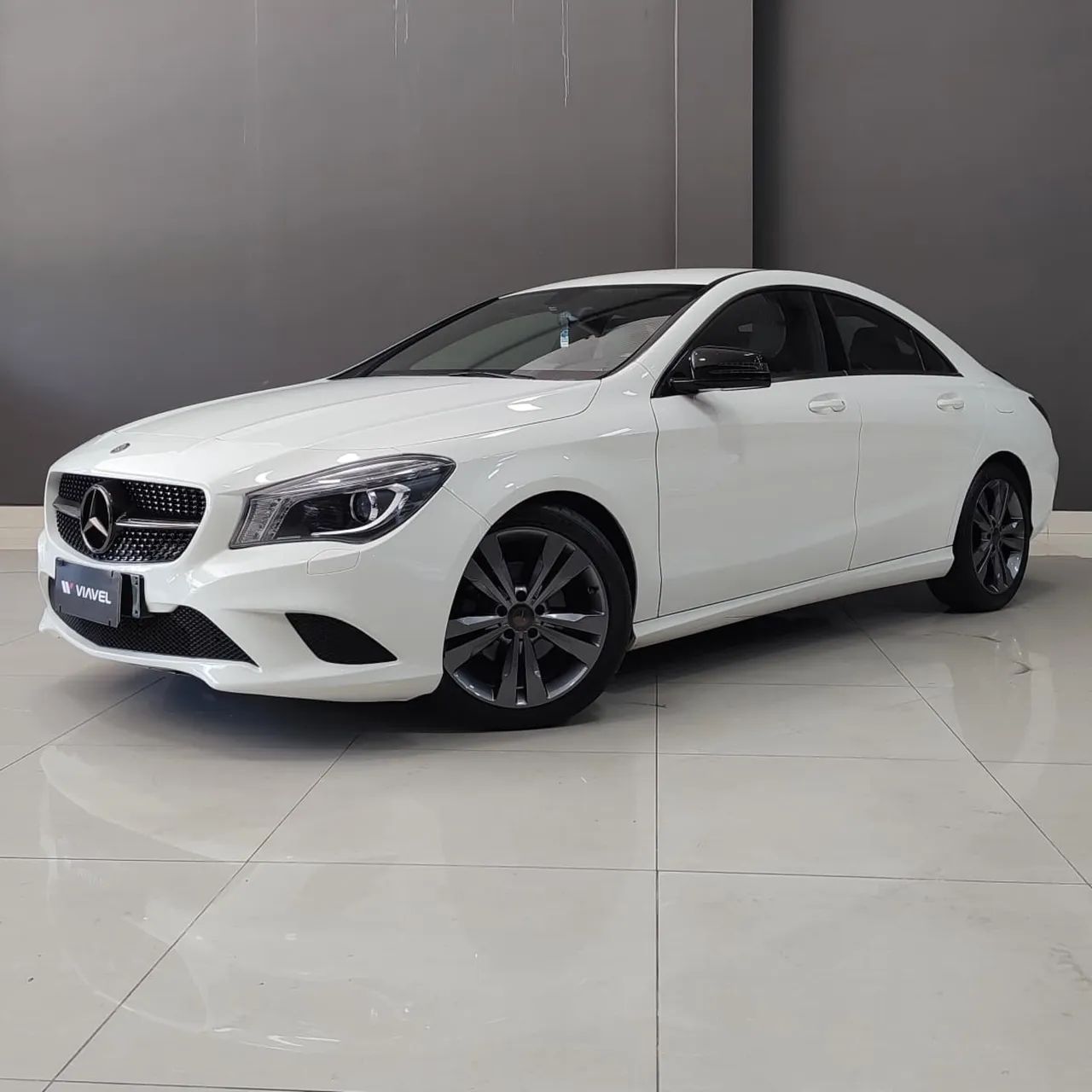 Mercedes-Benz Cla-200 2015