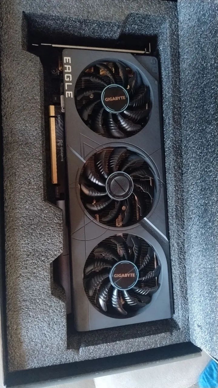 RTX 4060 TI TRIPLO FAN 