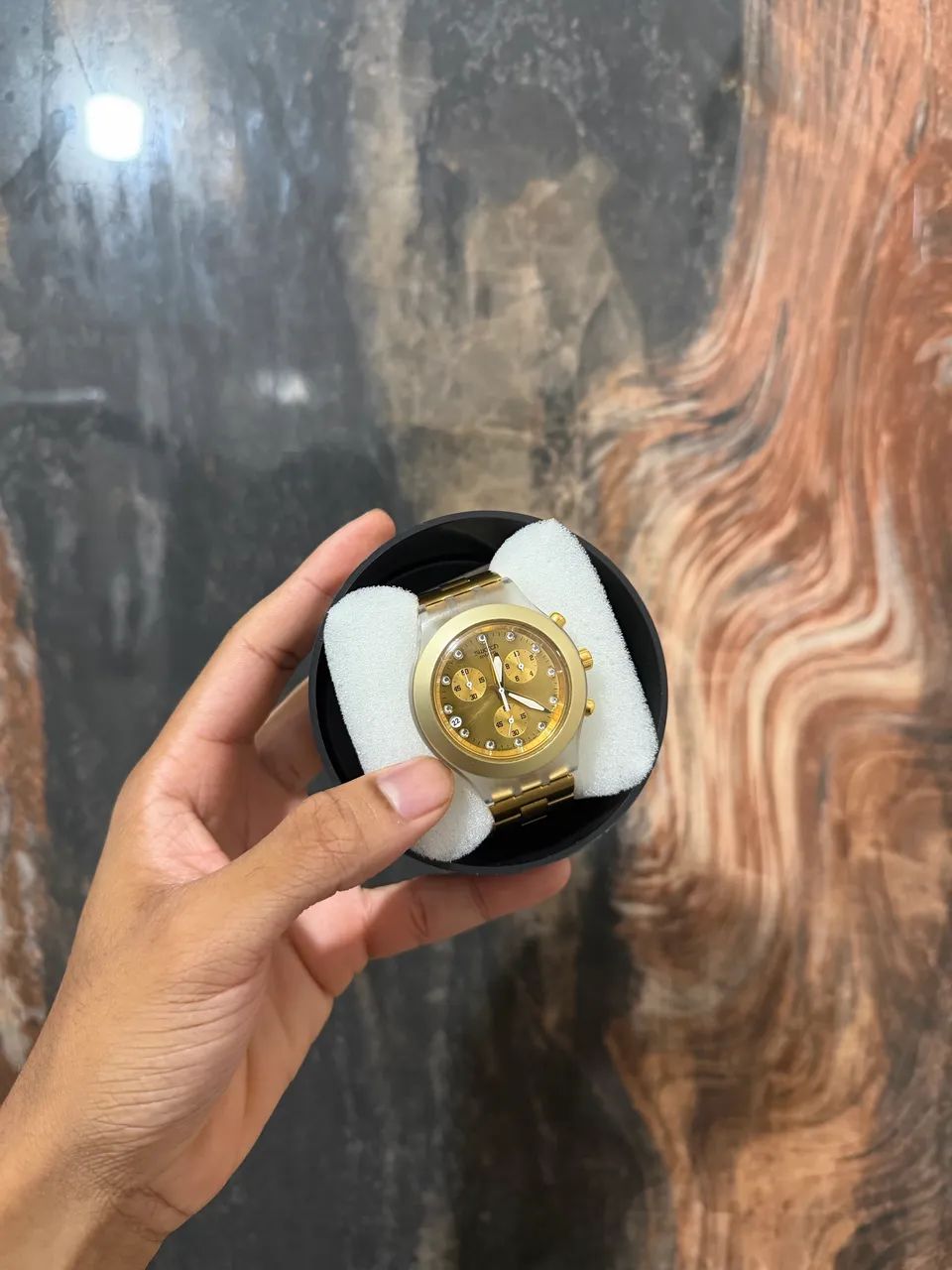 Swatch Feminino Dourado