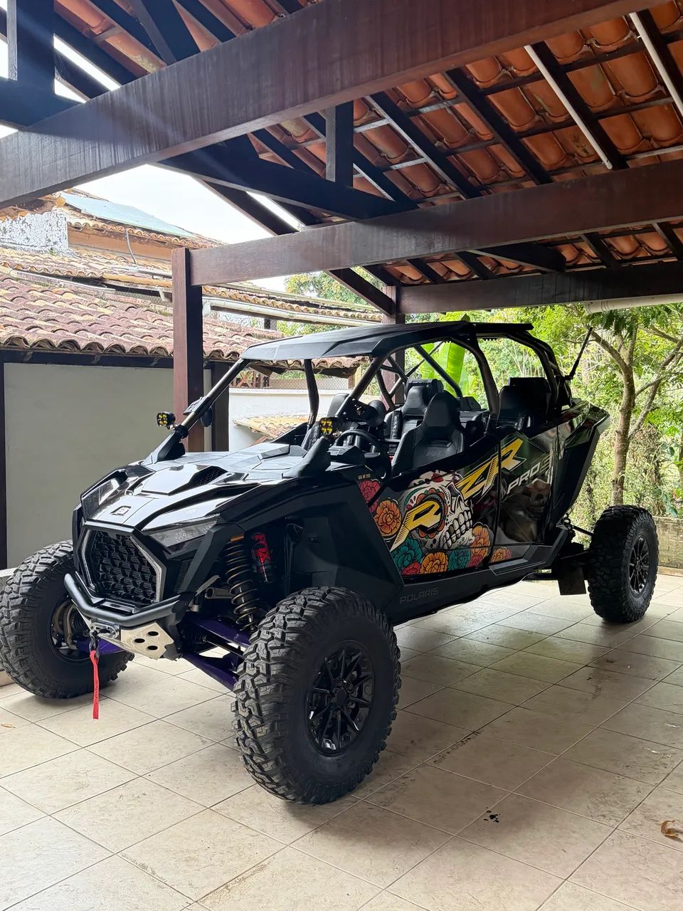 UTV Polaris Pro S Ultimate Calavera 4 lugares 