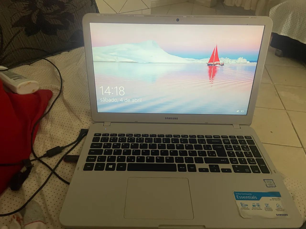  Notebook Samsung i3