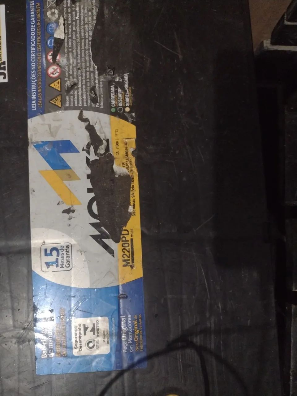 Bateria de caminhão, trator M220PD de  220ah  casco, com defeito!