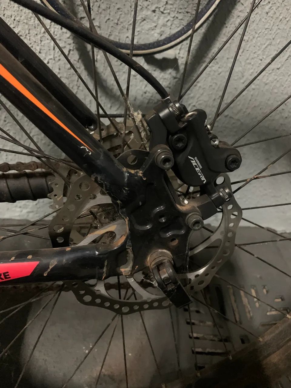 Bicicleta aro 29 - Shimano - Foto 2