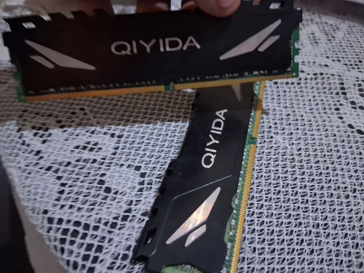 Memoria ram de xeon  dois pentes de 16gb 