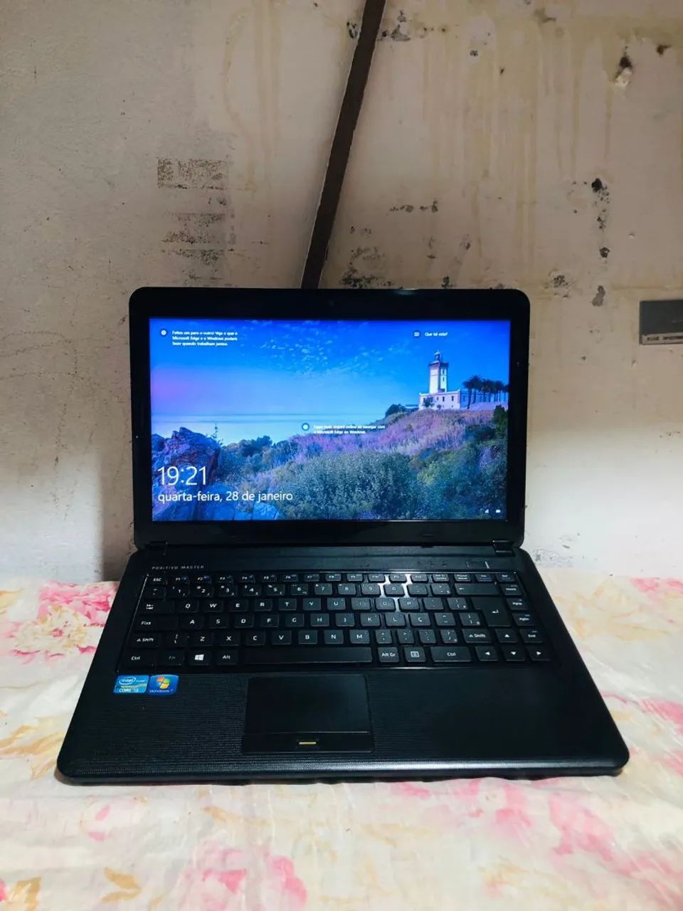 NOTEBOOK CONSERVADO CORE I5 6GB SSD ACEITO CARTÃO DO GARANTIA 580$