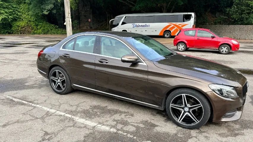 Mercedes-Benz C-180 2015