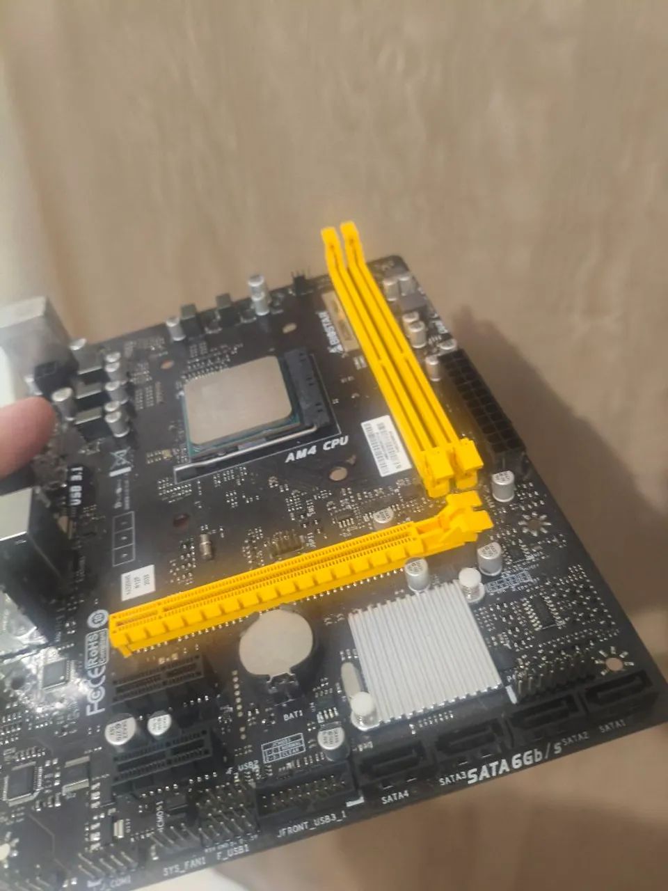 KIT RYZEN 7 5700X - Foto 2