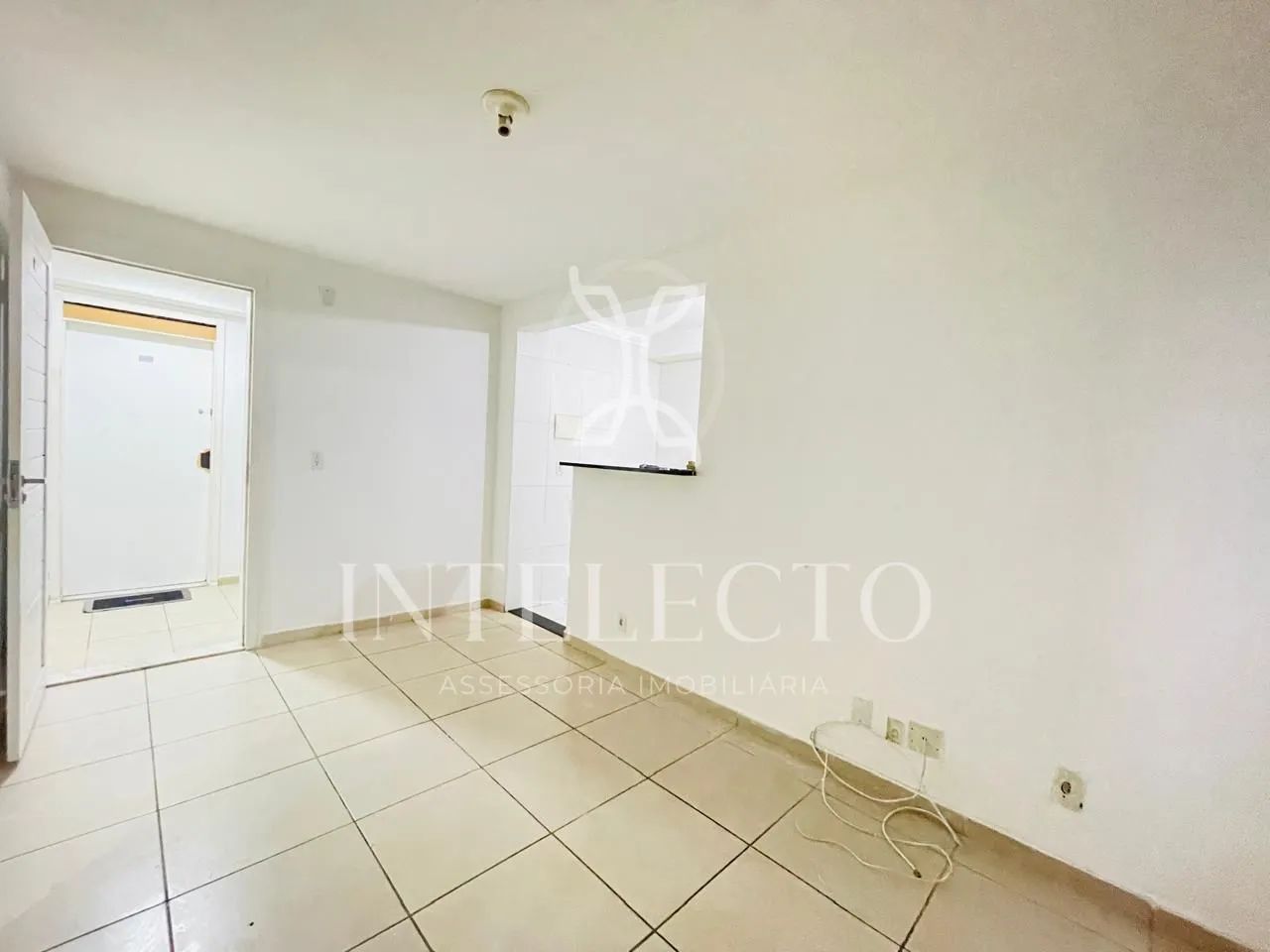 Alugo Apartamento 2 quartos Nova Colina - Foto 2