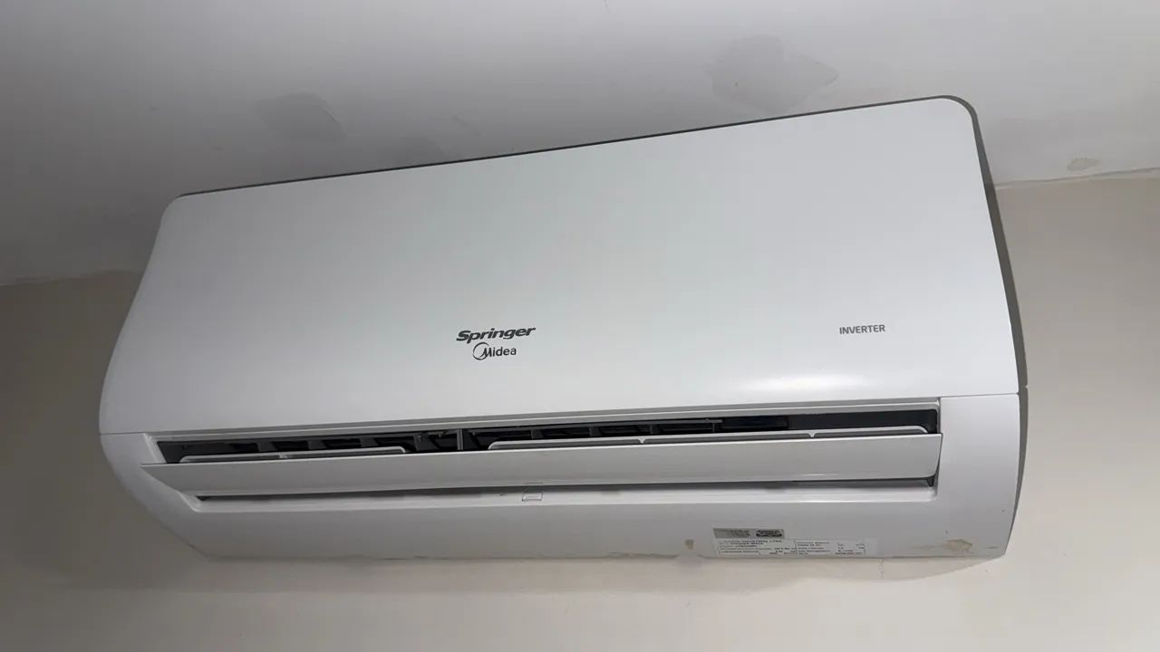 Ar condicionado novinho 