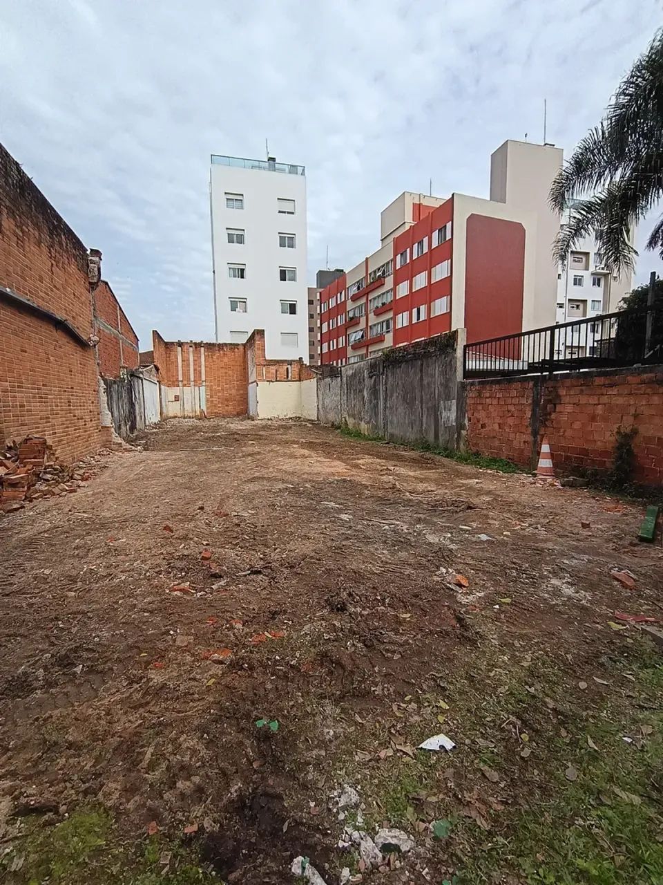 Terreno em rua sem saída: Tranquilidade, privilégio e privacidade.