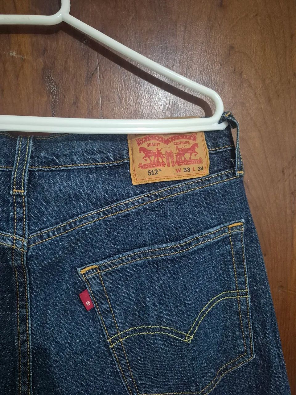 Calça Levi's 512 slim taper - Foto 4
