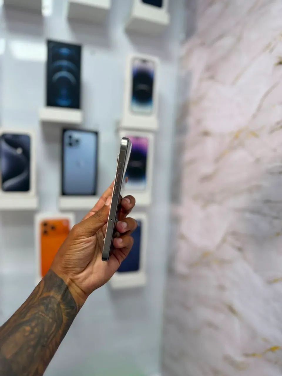 IPHONE 16 PRO 256GB - Foto 3