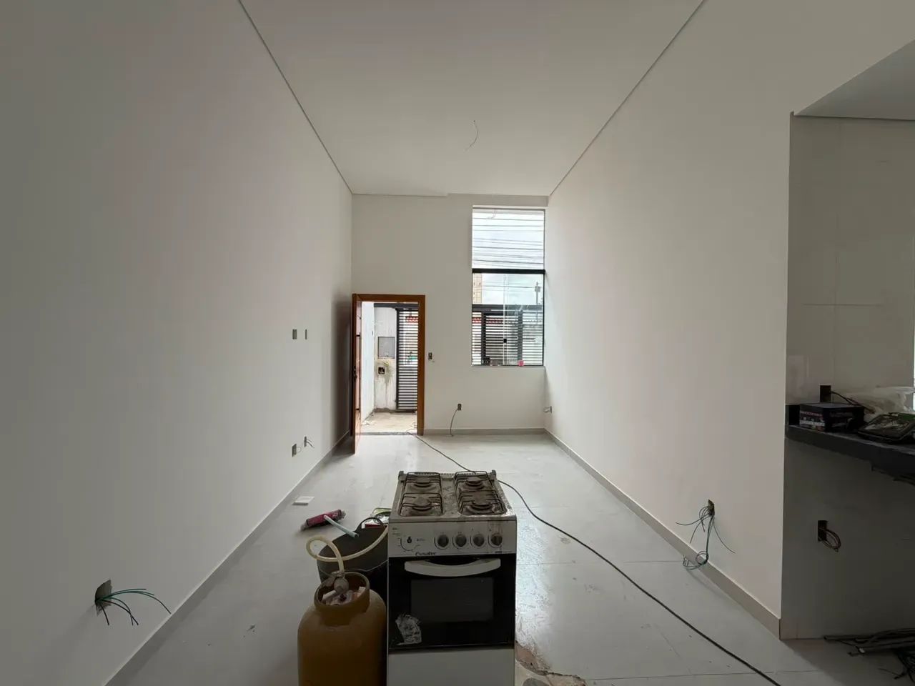 Casa Linear com 3 quartos  sendo 1 suíte 2 banheiros 3 vagas - Foto 5
