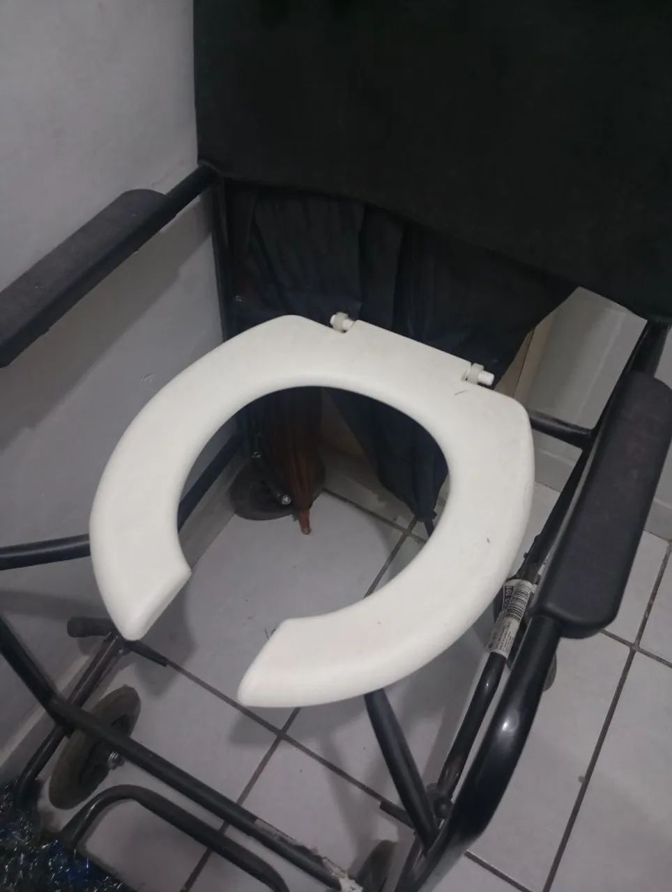 Cadeira de banho - Foto 2